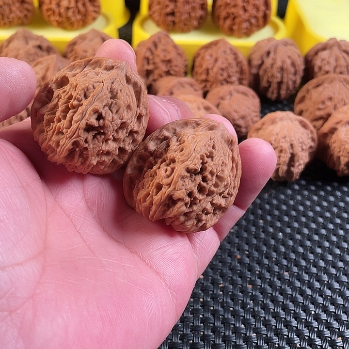 把件文玩核桃南疆石39尺