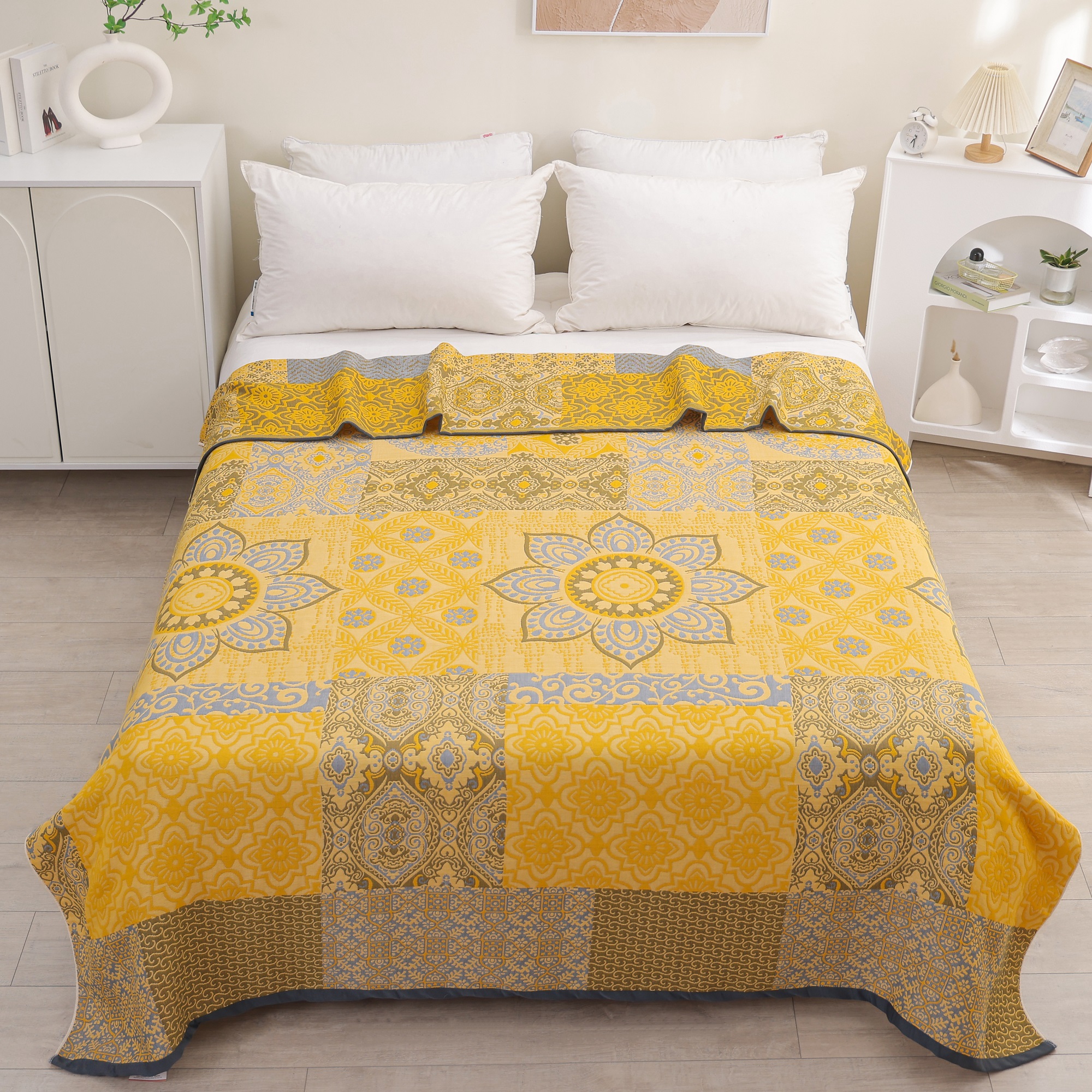 【R床盖-枫林如火-黄-200】200*230cm柔软通用床盖