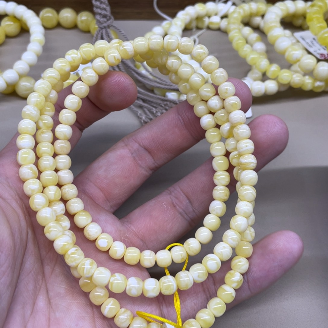 琥珀未镶嵌颈饰精工老型手串