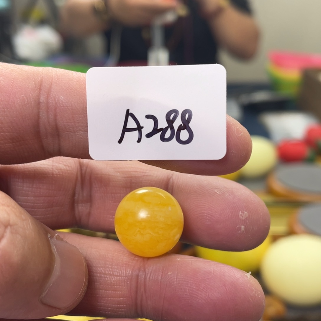 手链琥珀未镶嵌多样性发，发其中一件