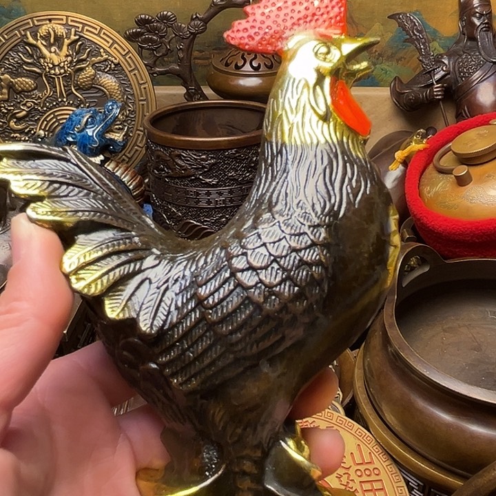 精美铜器批发档口