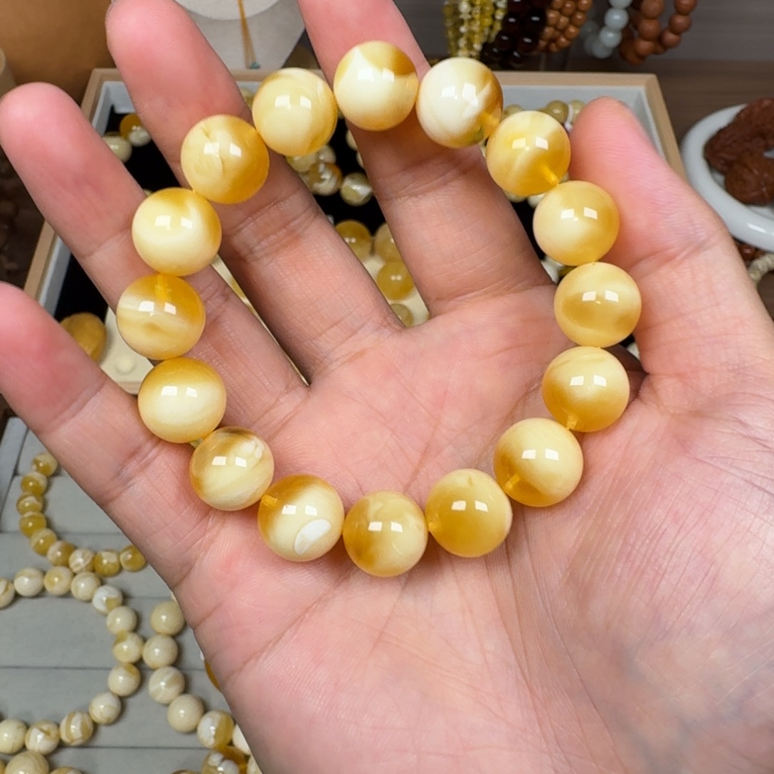 手链蜜蜡未镶嵌13加金瓷白溶洞20.8克