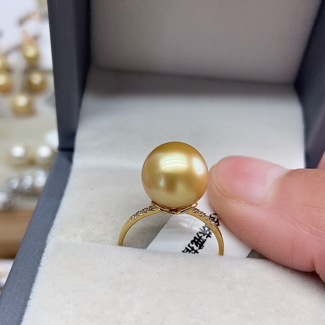 海水珍珠戒指18K金镶嵌
