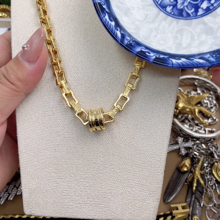 瓷片HHHHHHHHHHHHHH