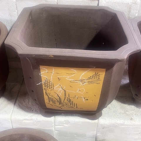 紫砂中国宜兴紫砂花盆，