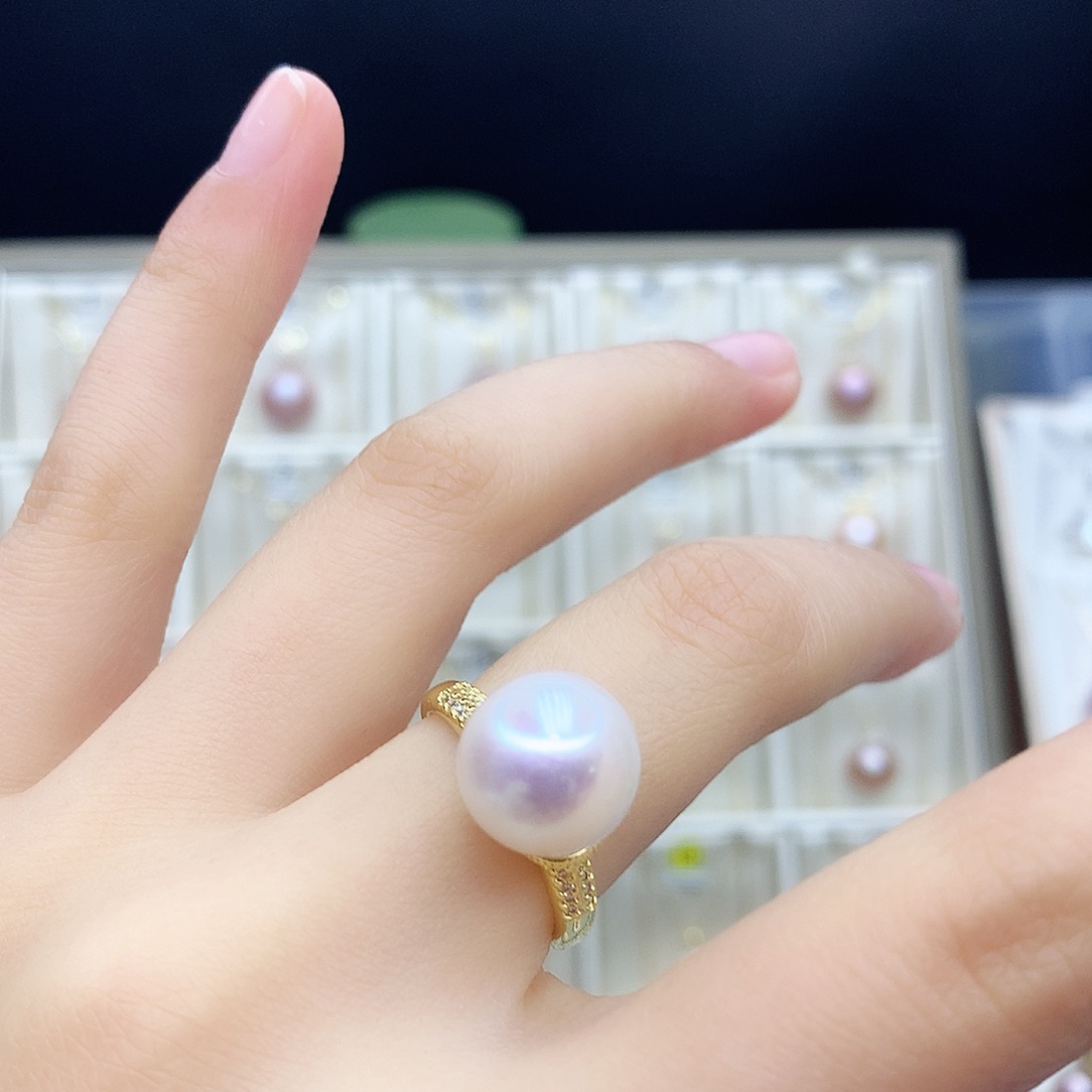 淡水珍珠颈饰合金