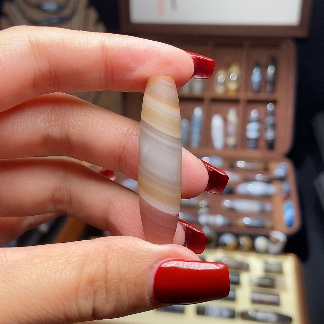 玛瑙/玉髓未镶嵌吊坠(赠链)