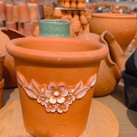 红陶口20高19微瑕三角樱花