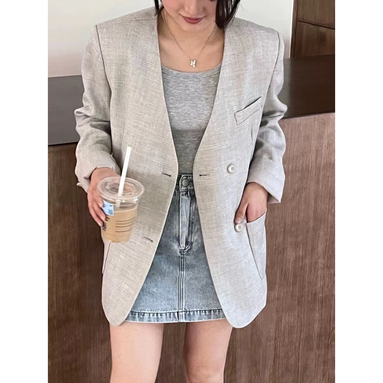 5810两色v领西服