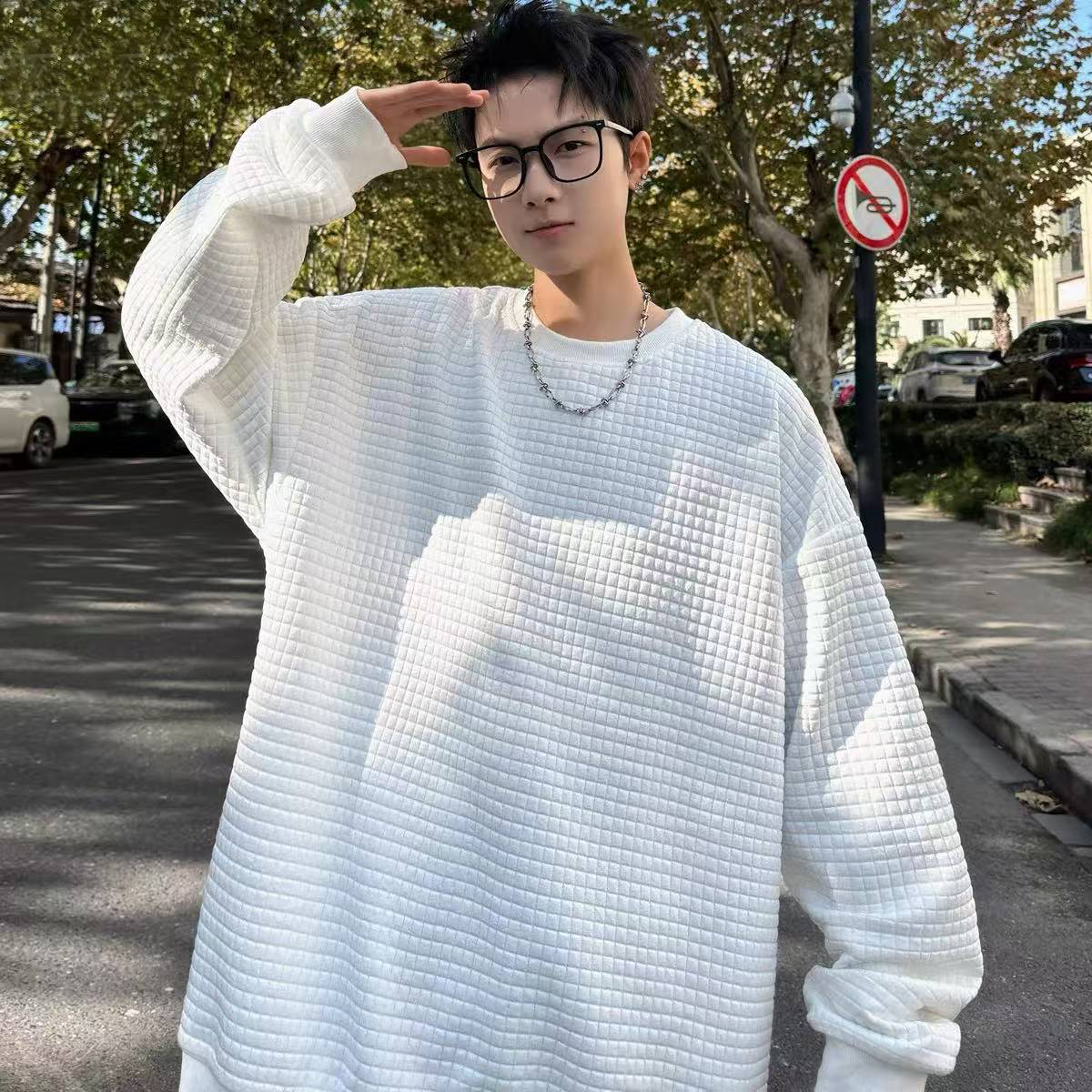 C20(瑕疵处理）男女同款春秋华肤格空压印花韩版宽松圆领卫衣