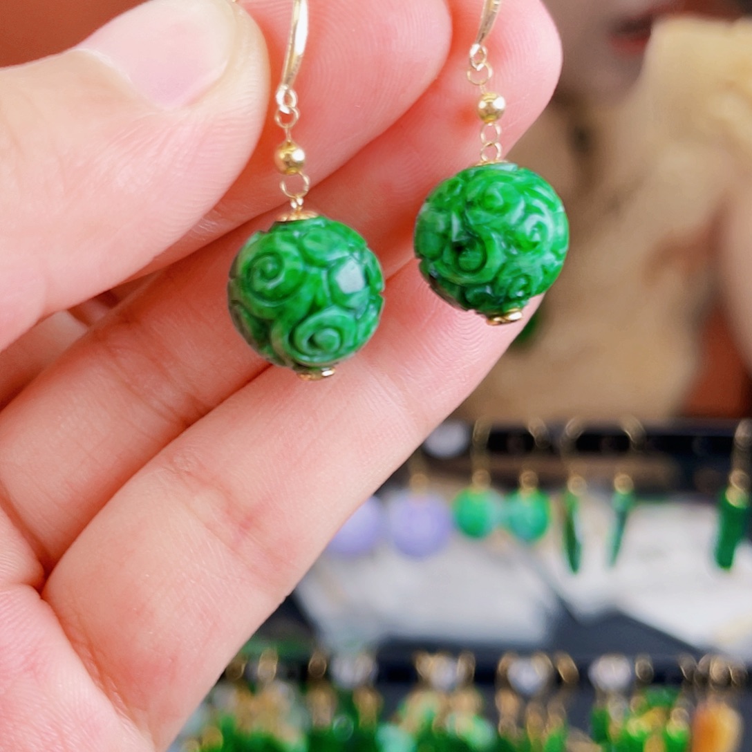 翡翠18K金镶嵌耳饰