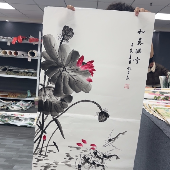 字画等多种形式的艺术作品和