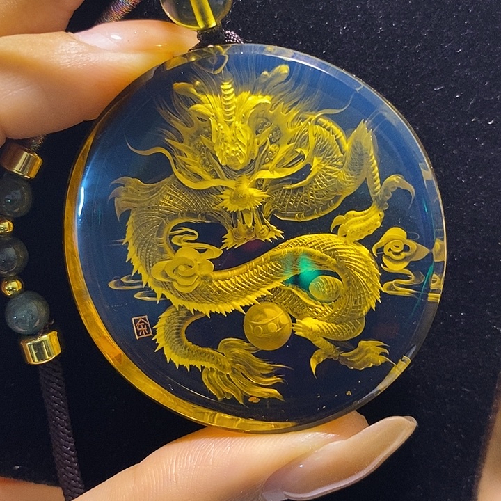 蓝珀未镶嵌珠宝奇石墨西哥蓝珀龙牌