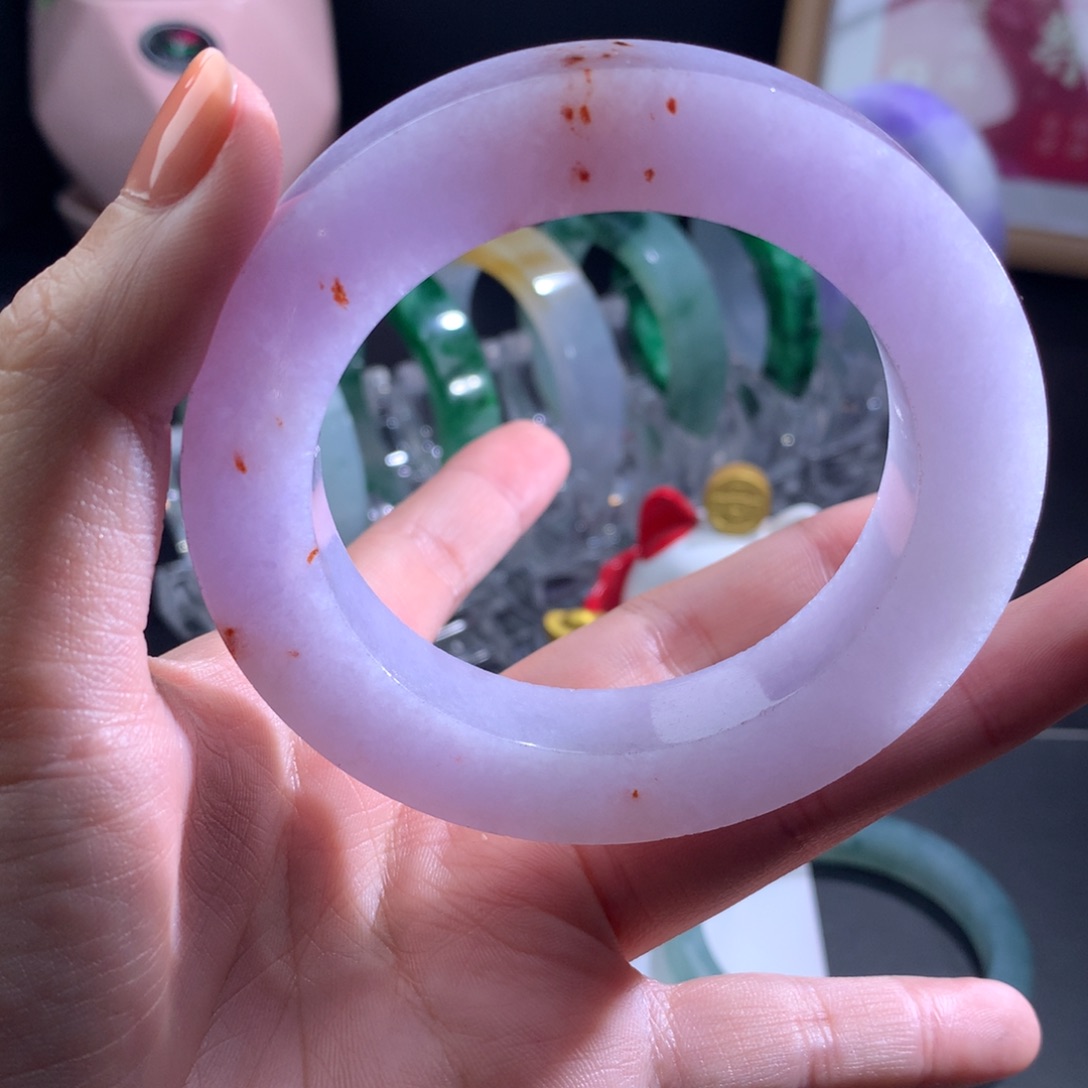 定制翡翠手镯未镶嵌心****。