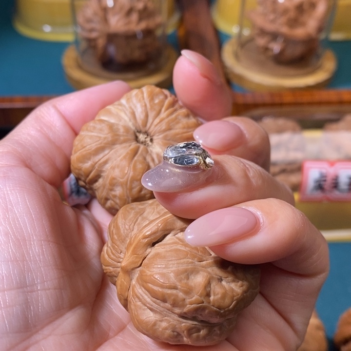 文玩核桃吊坠?****?玉蟾