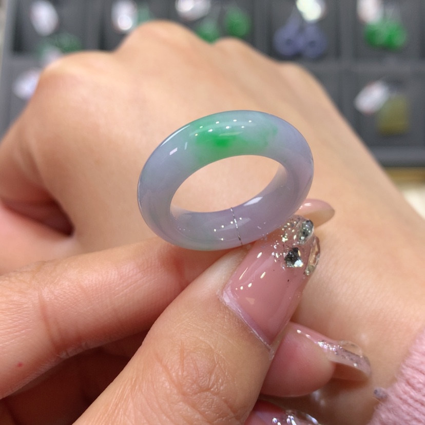 【闪购商品】翡翠戒指未镶嵌一**金