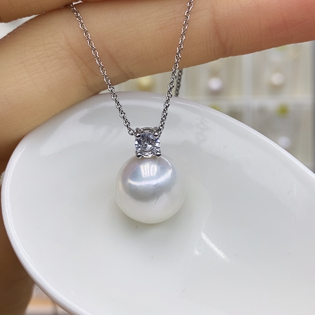 淡水珍珠吊坠(赠链)未镶嵌