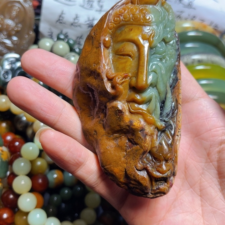 岫岩河磨玉（透闪石质玉）颈饰未镶嵌