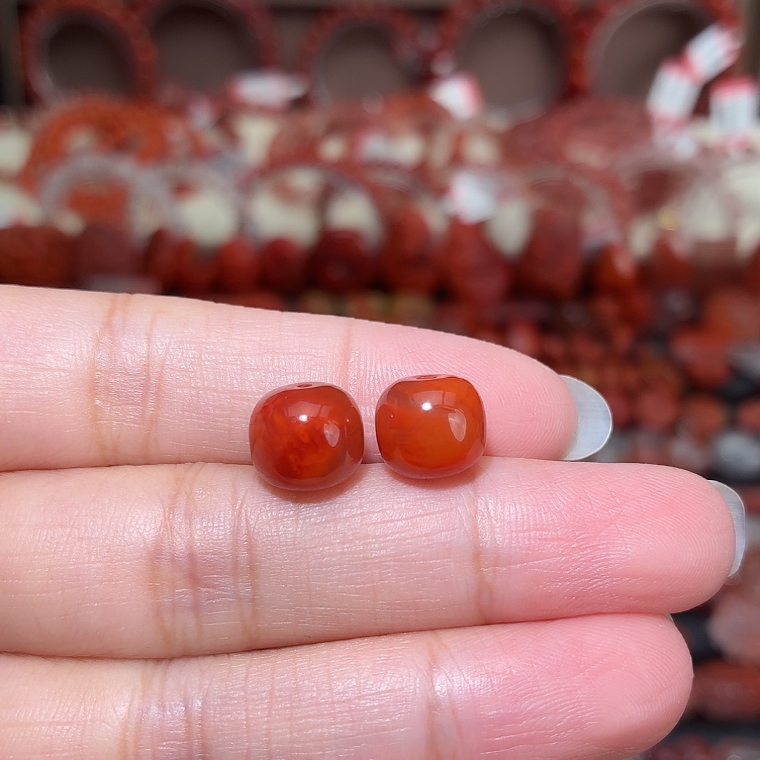 南红玛瑙未镶嵌颈饰老型一对卡10