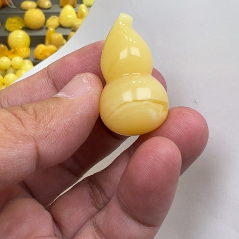 【闪购商品】琥珀裸石未镶嵌?****t6.6克