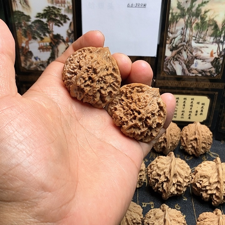 文玩核桃把件满天星