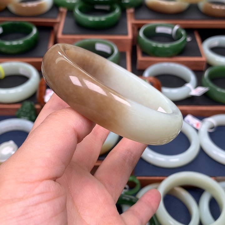 和田玉手镯6162圈口未镶嵌