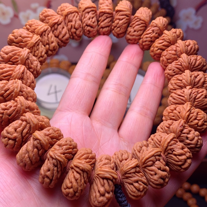 桃核手串龙纹桃核2