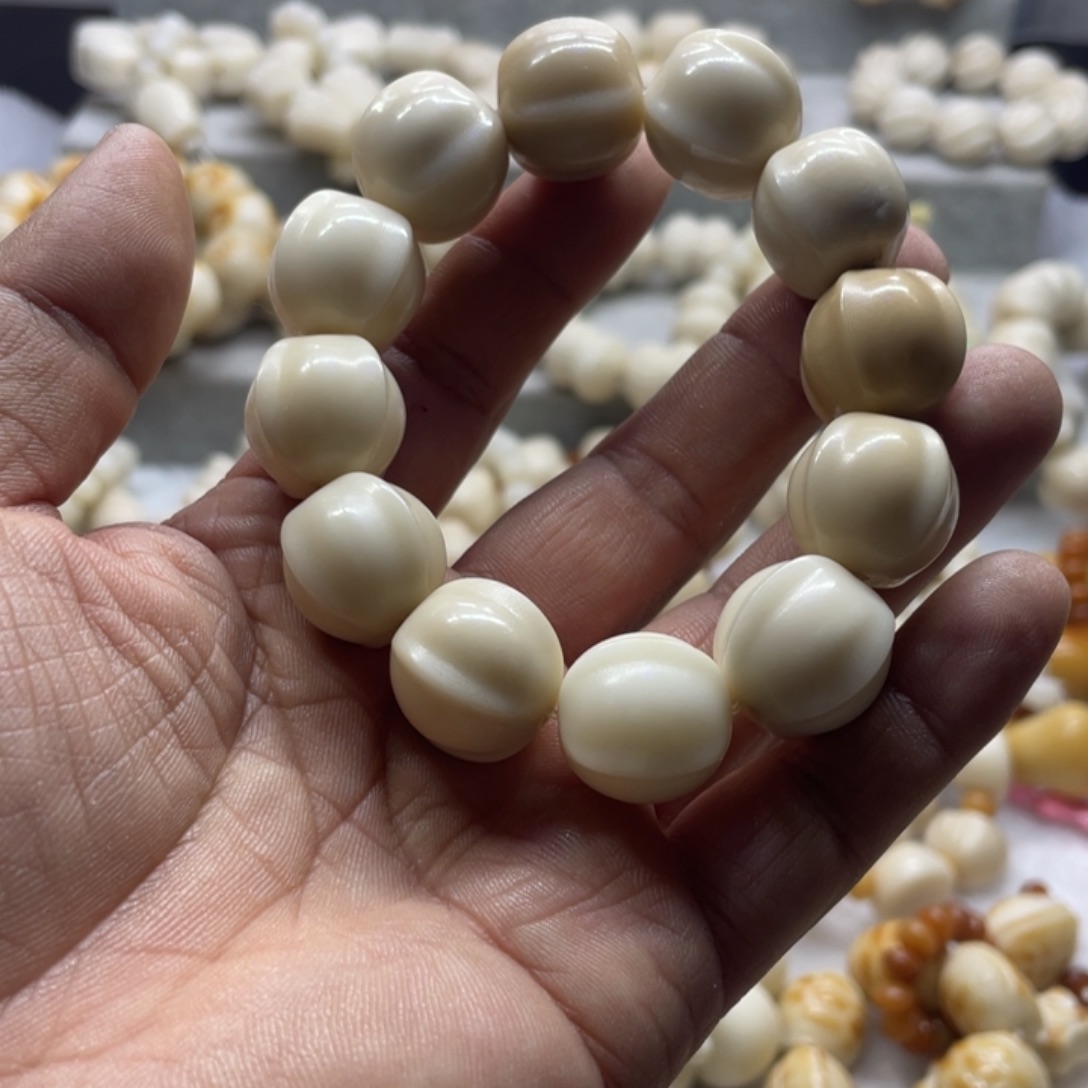 菩提根/象牙果吊坠微瑕鲨鱼背手串卡18