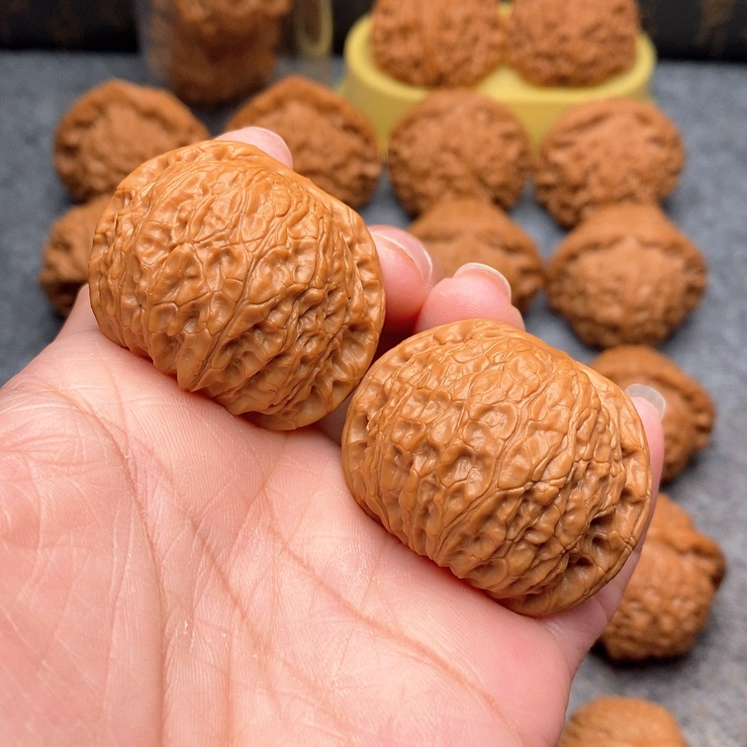 文玩核桃把件精品乾隆磨40.9全品