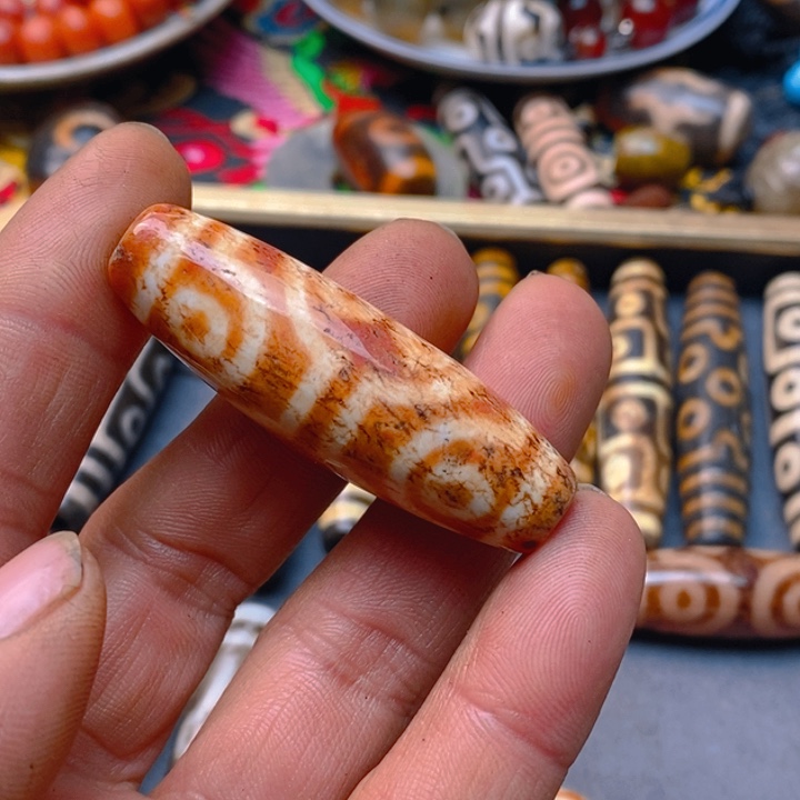 未镶嵌珠子的玛瑙/玉髓火***?