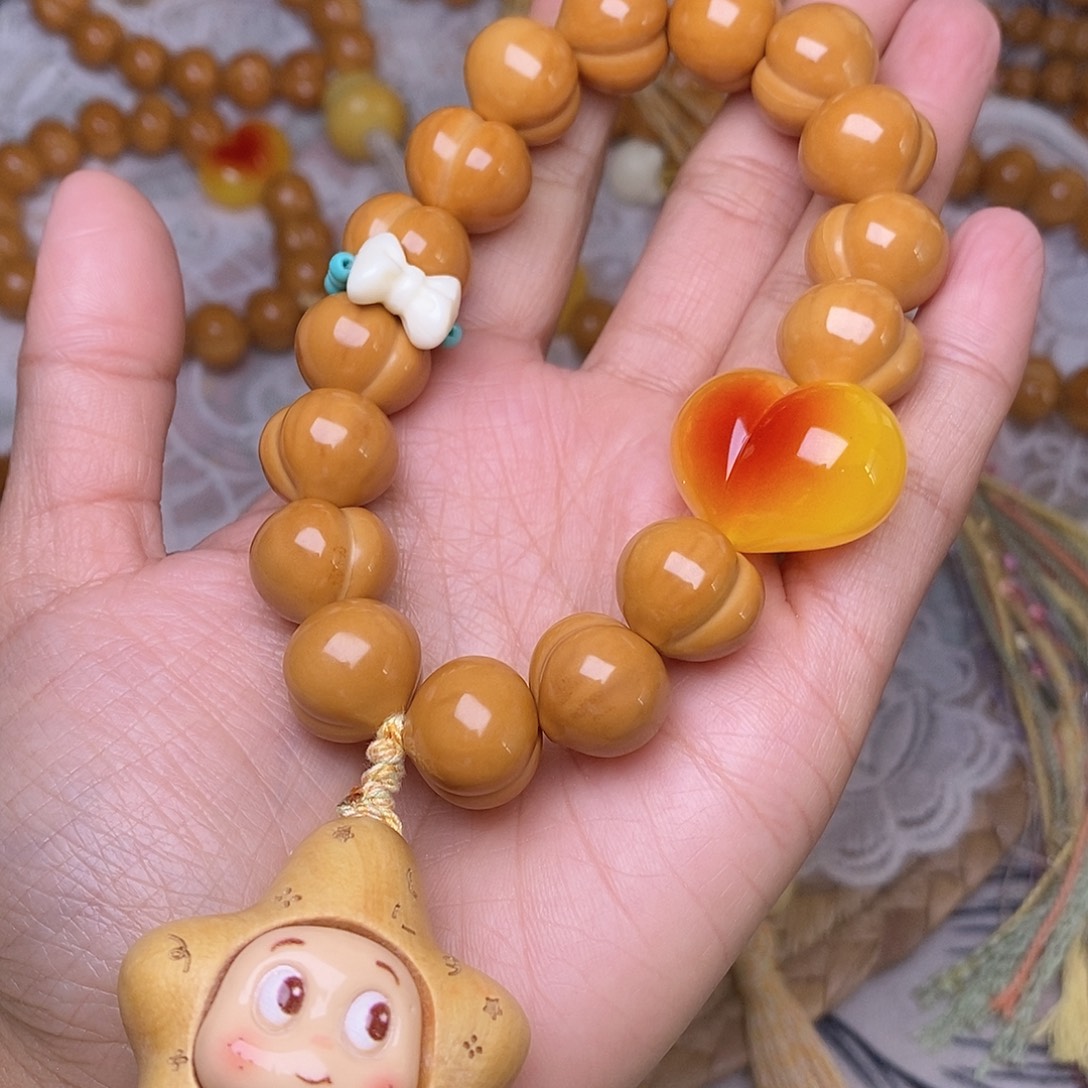 猴头核桃吊坠屁桃15加