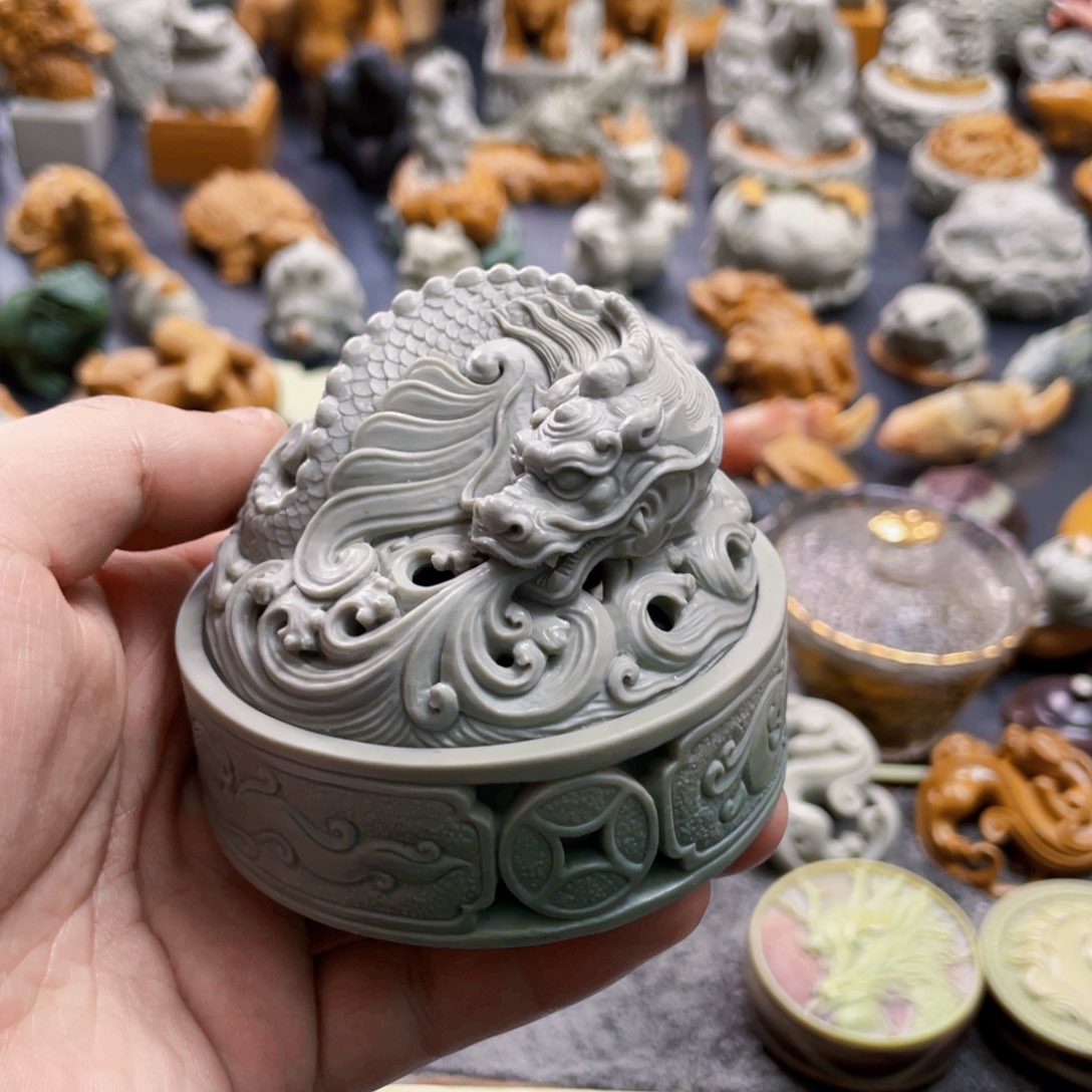 鱼化龙精品手工雕刻茶宠香炉