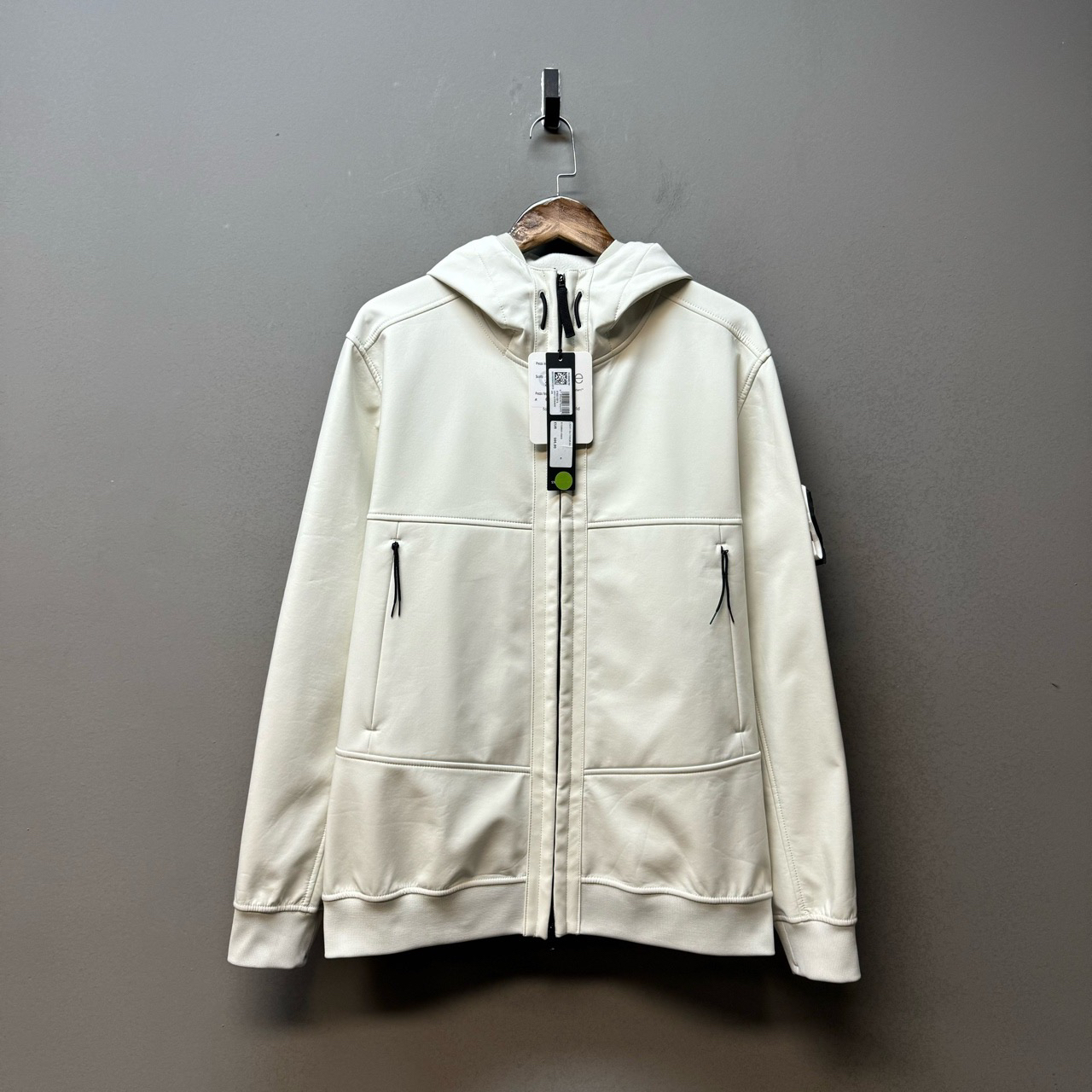 Stone island 石头岛/04668/石头岛软壳冲锋衣 米白色 XXL码