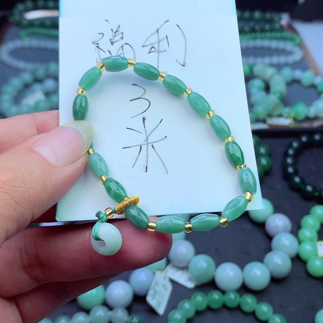 翡翠未镶嵌毛衣链