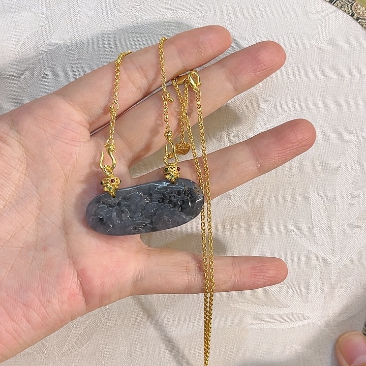 翡翠合金吊坠(赠链)