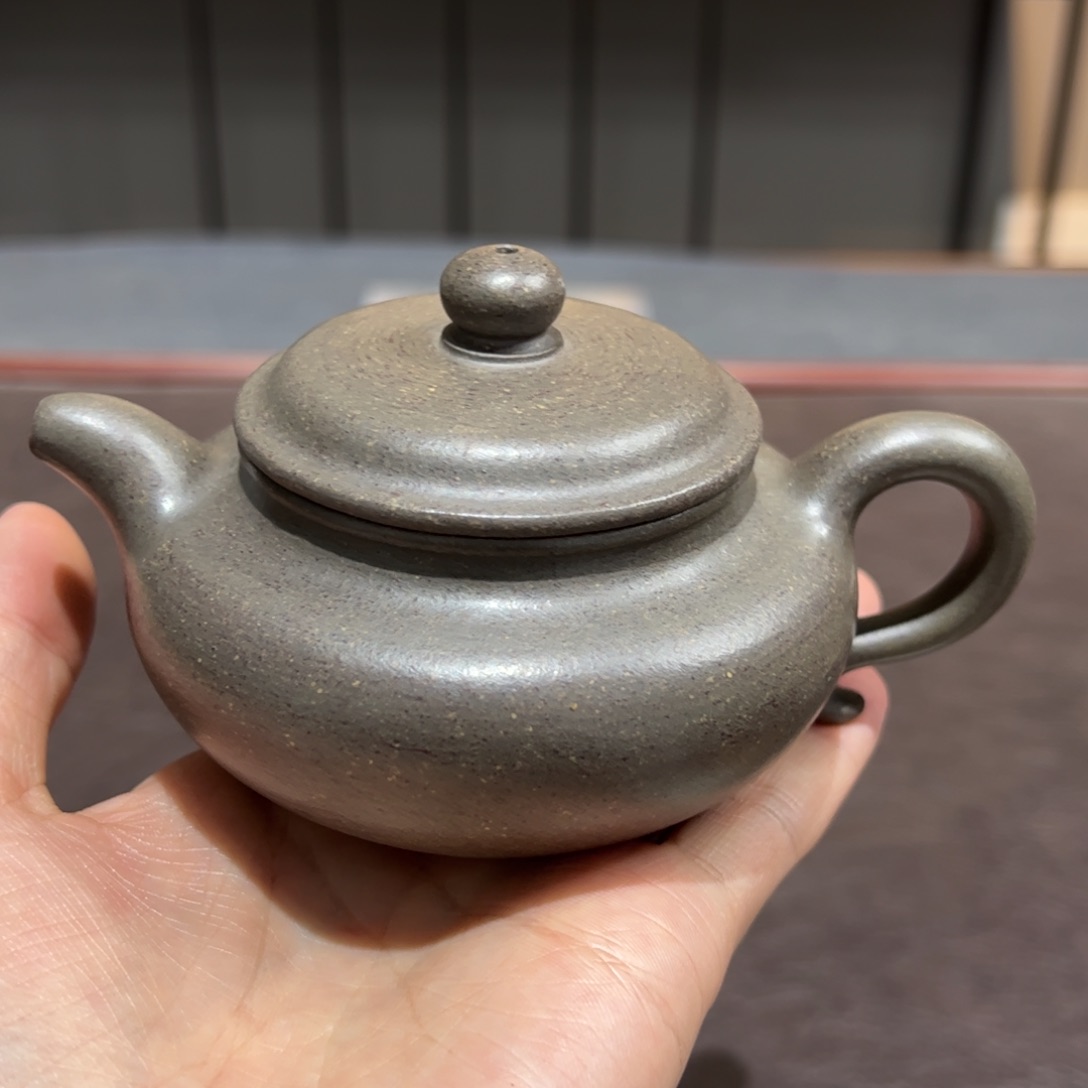 雪*宜兴紫砂壶泡茶喝