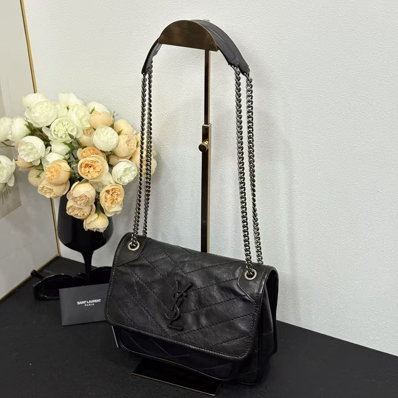 未使用 YSL/圣罗兰 壹所/YSL niki 小号 黑银 新款 闲置 元旦女包