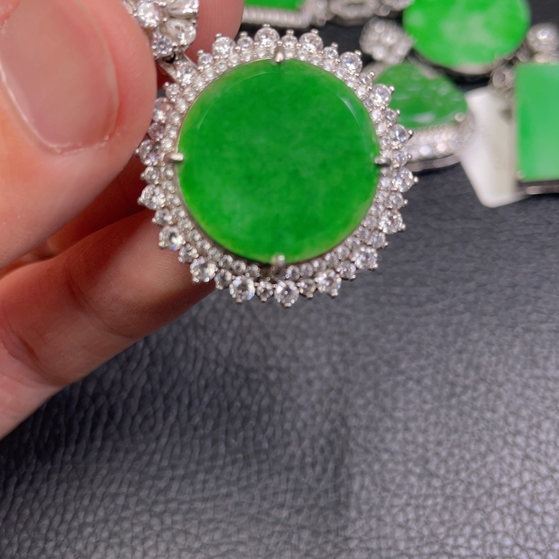 翡翠吊坠(不含链)银S925镶嵌