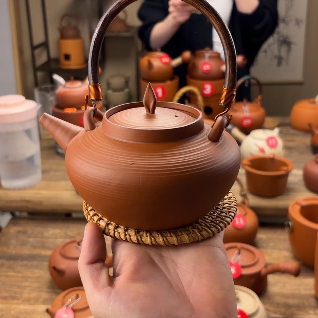 煮水煮茶甘甜 潮州砂铫壶 搭藤垫