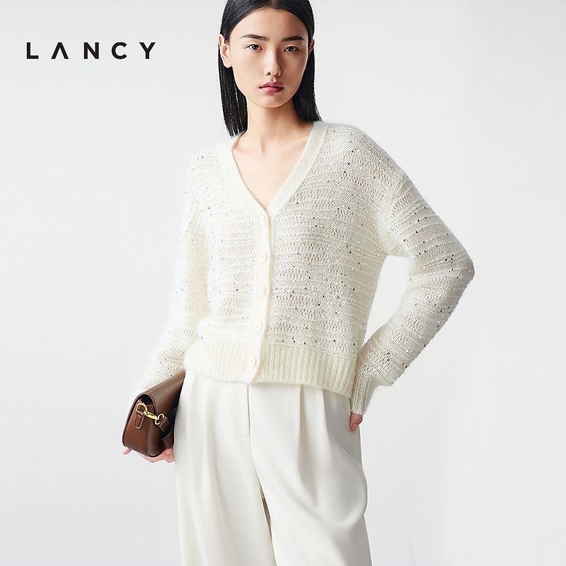 LANCY/朗姿2025年冬新款法式亮片设计感马海毛白色针