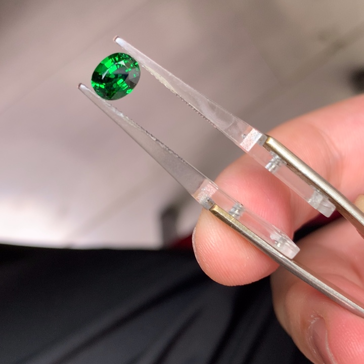 石榴石（沙弗莱）裸石未镶嵌裸石