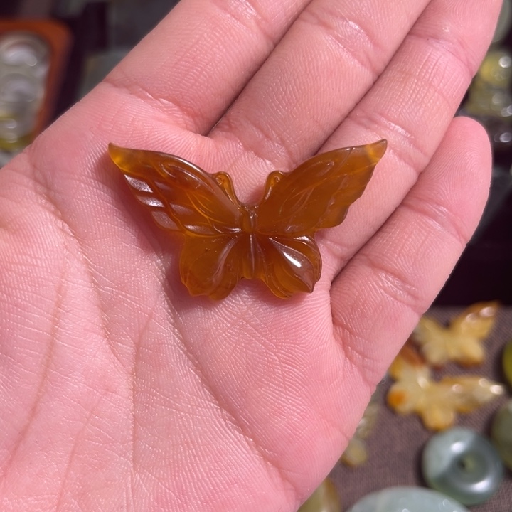 合金蛇纹石玉颈饰