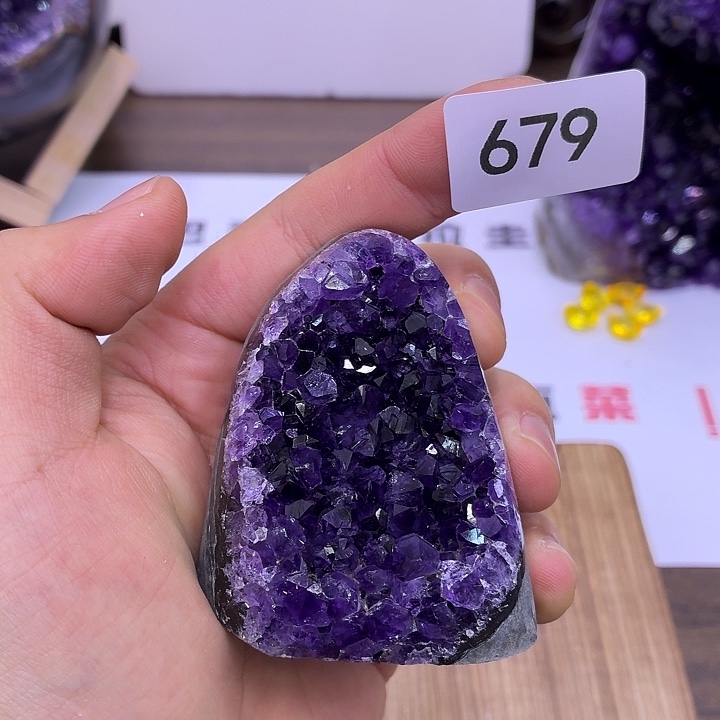 紫晶大型摆件（非配饰）未镶嵌