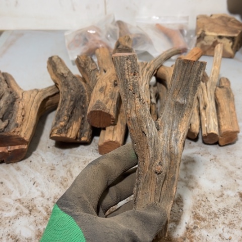 大果紫檀（缅甸花梨）一****龙