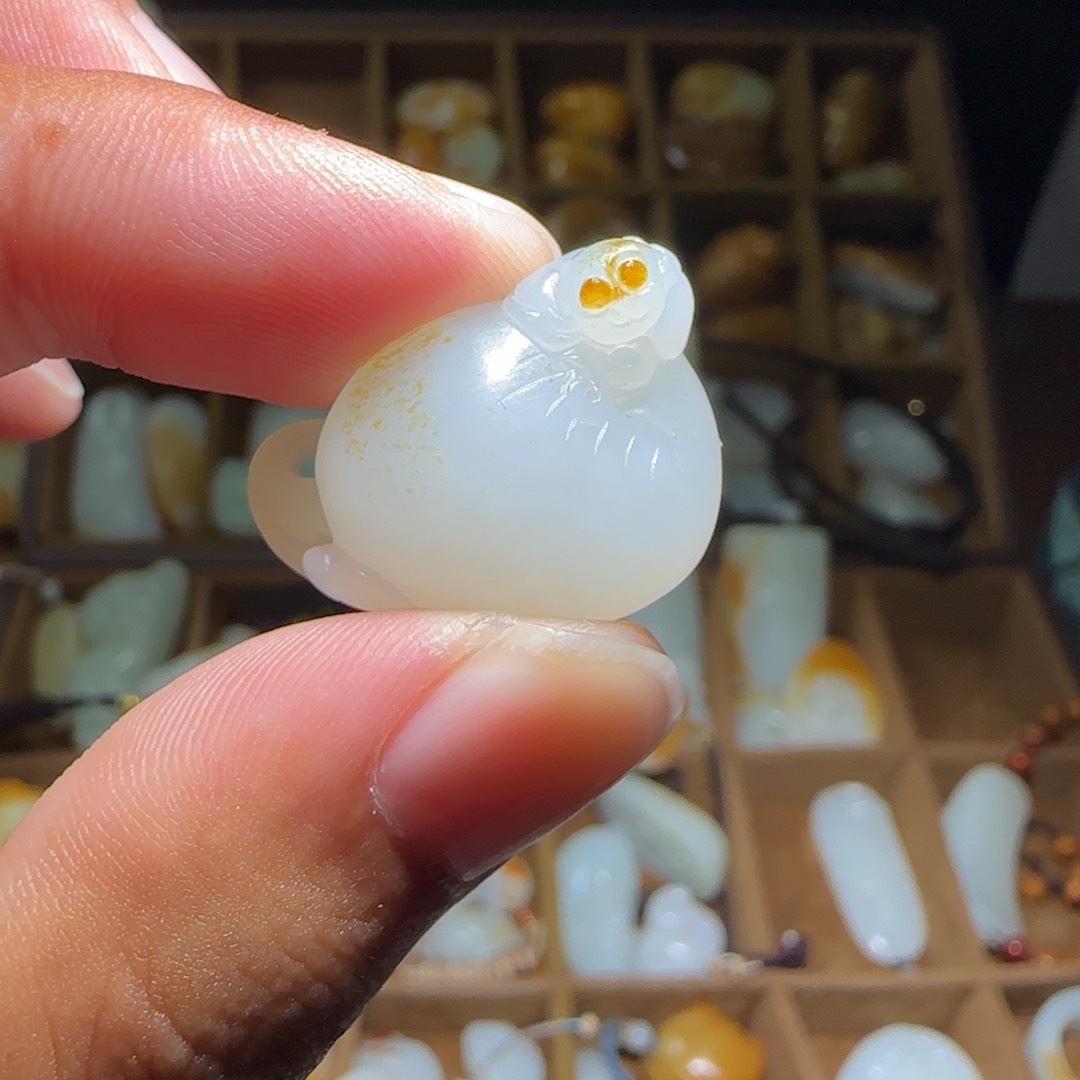 和田玉挂件未镶嵌