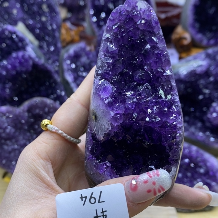 水晶大型摆件（非配饰）未镶嵌