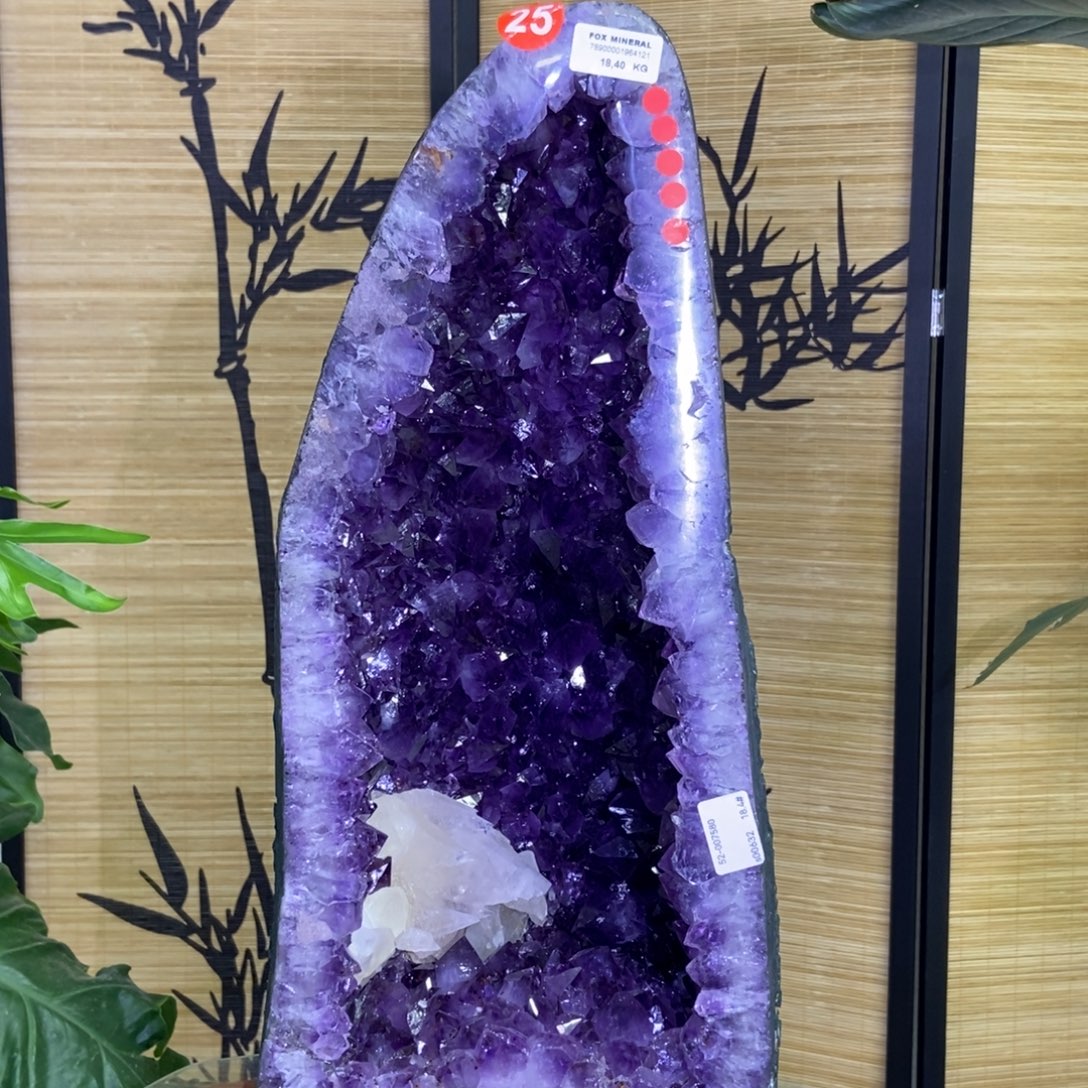 未镶嵌水晶大型摆件（非配饰）