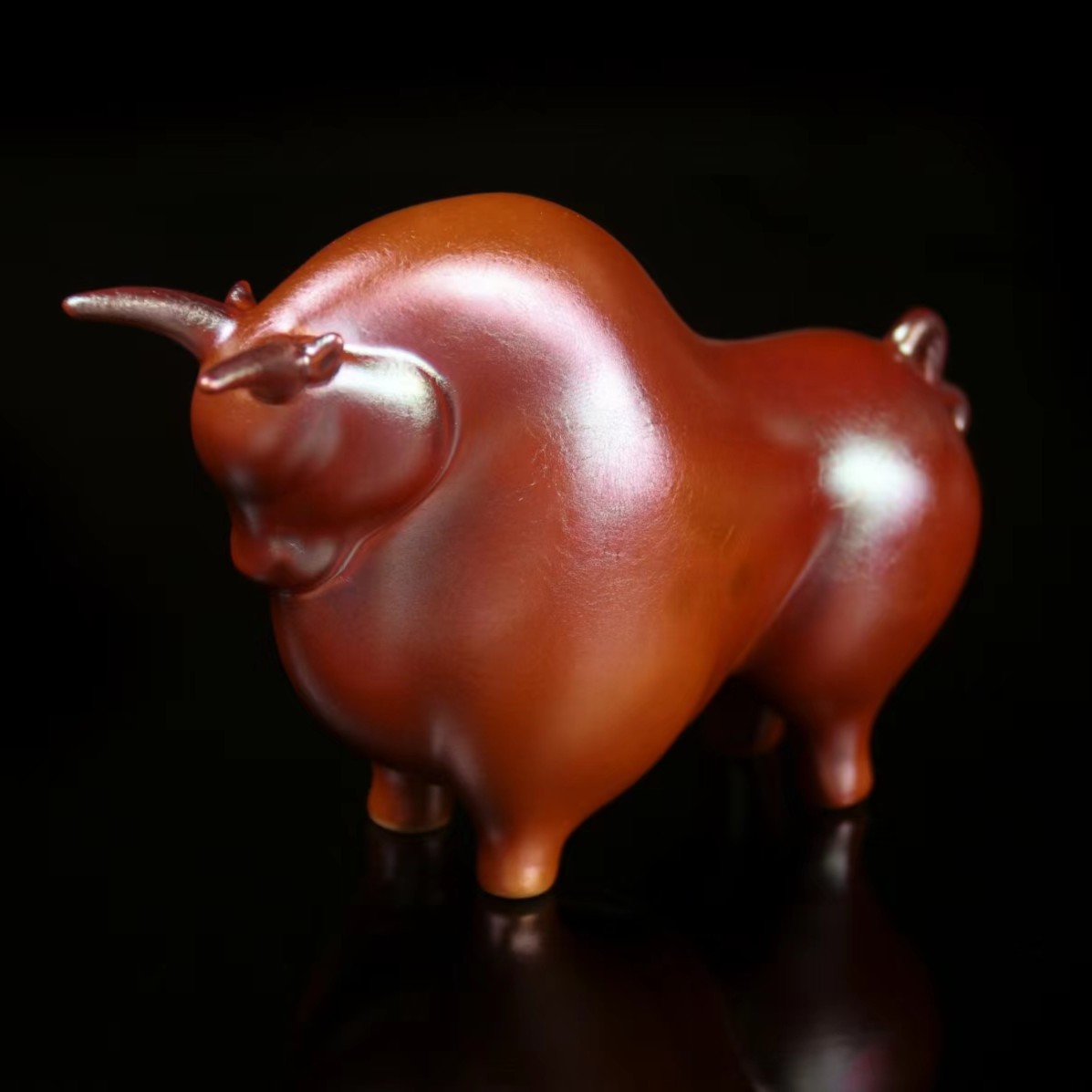 柴房景德镇制 丨柴烧金红小金牛，因柴烧特性每只都不同CF004