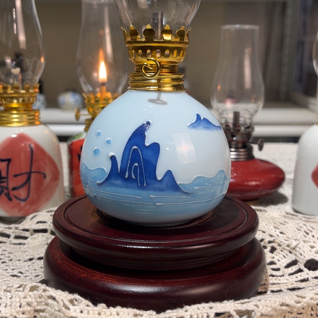 摆件景德镇陶瓷香薰灯