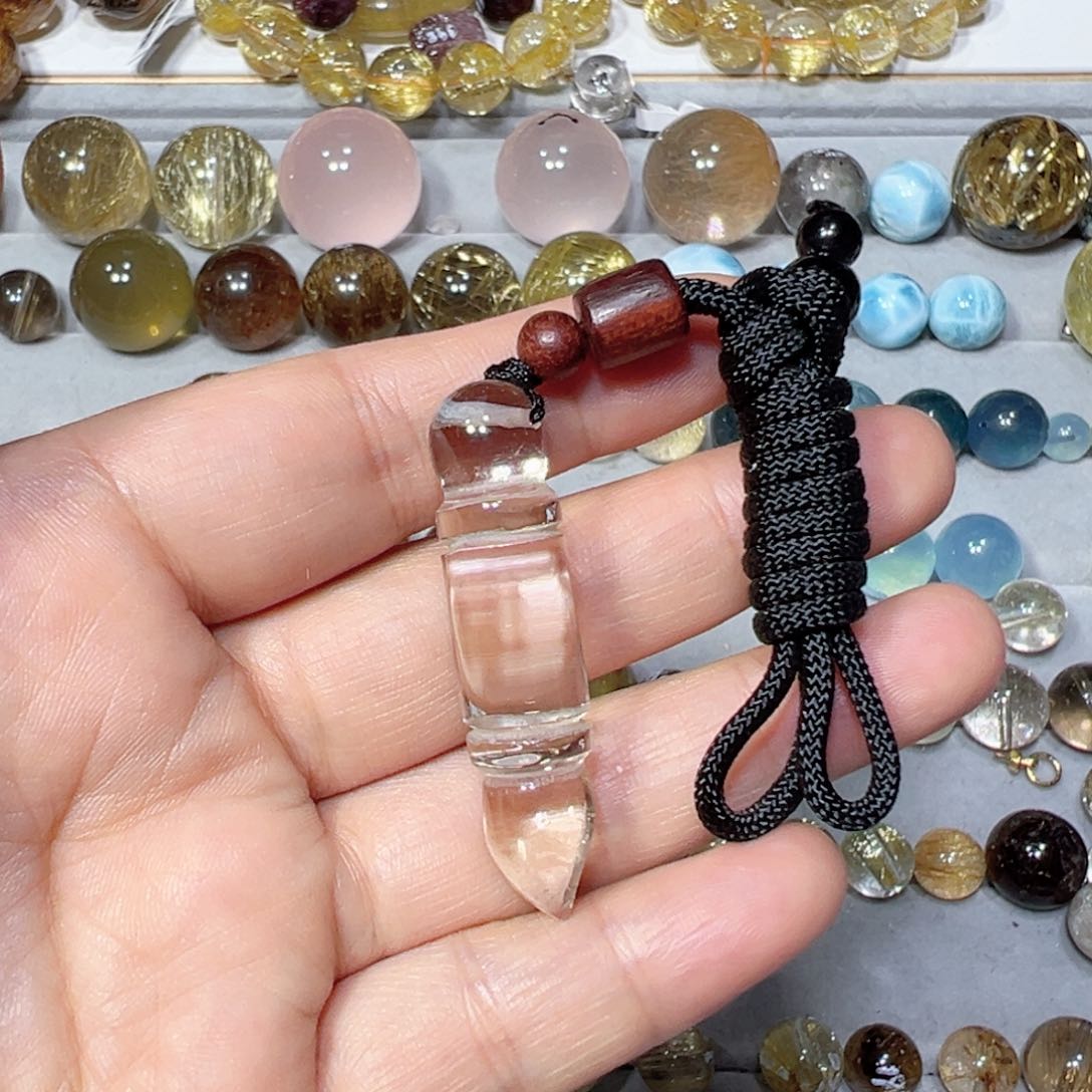 未镶嵌颈饰水晶天然